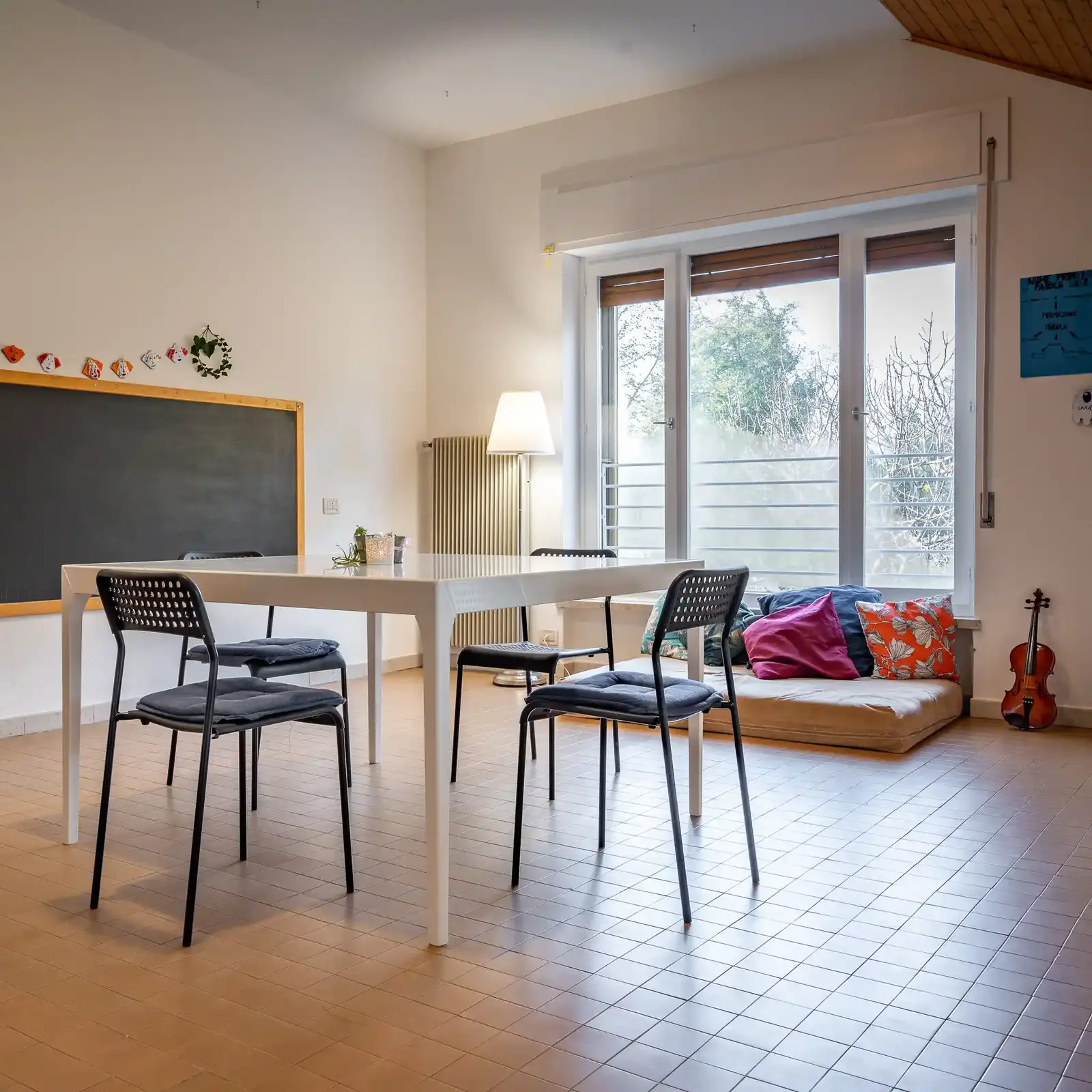 Aula scuola elementare parentale Aula scuola elementare parentale